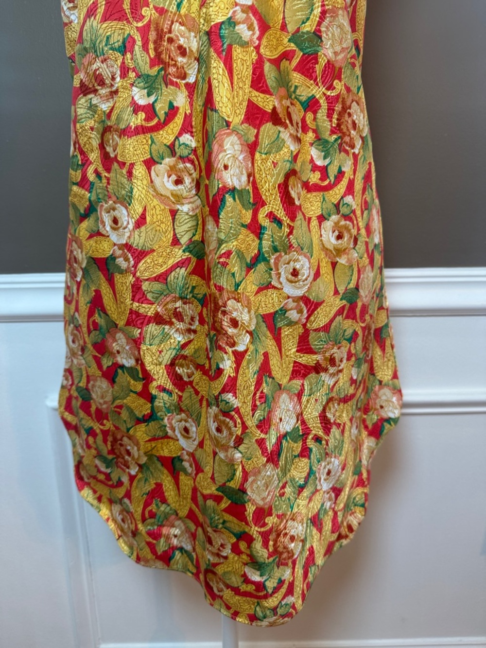 Vintage Violets & Roses Floral Slip Dress Satin Red Gold‎ Small - Picture 5 of 9